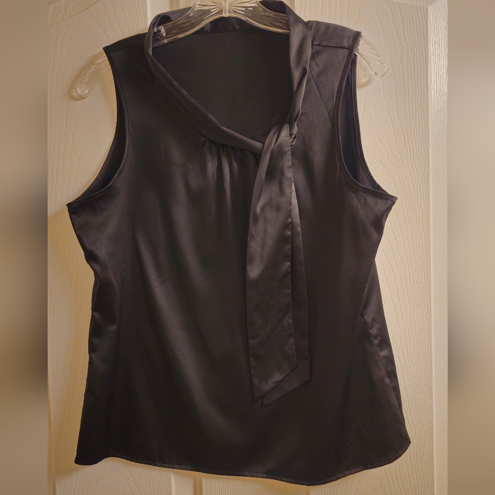 Review Australia Elegant Black Sleeveless Top, AU12